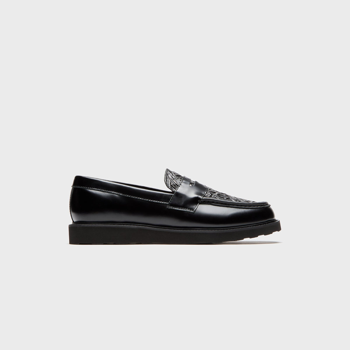 Caminando Dais Loafer - Black Deboss