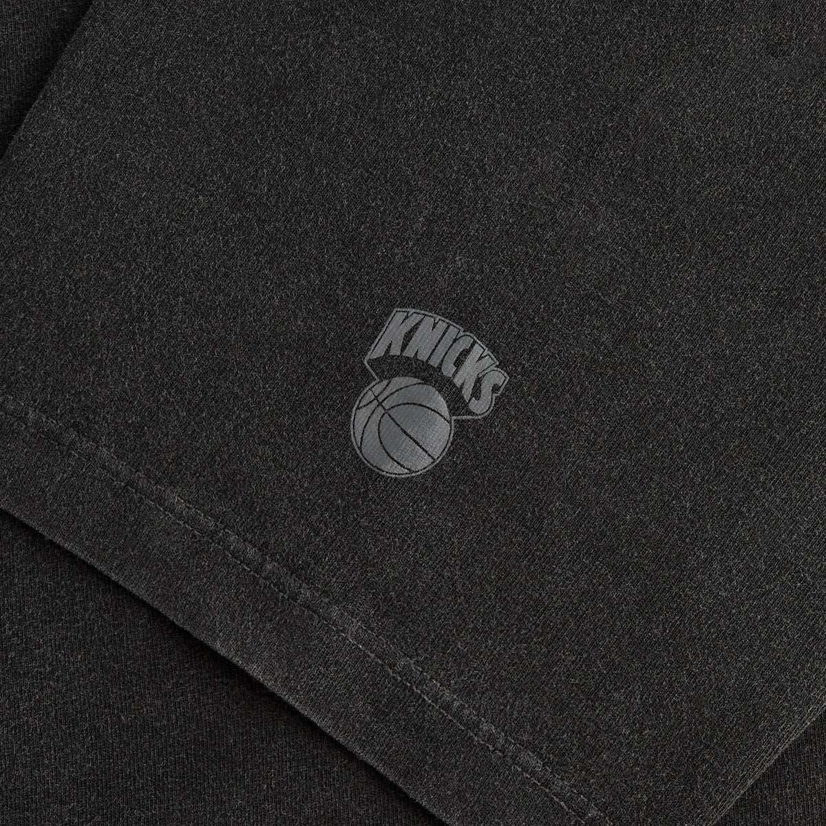 Kith for the New York Knicks Chrome Vintage Jones Tee - Black