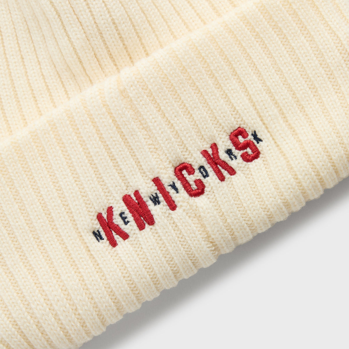 Kith & New Era for the New York Knicks Knit Beanie - Sandrift