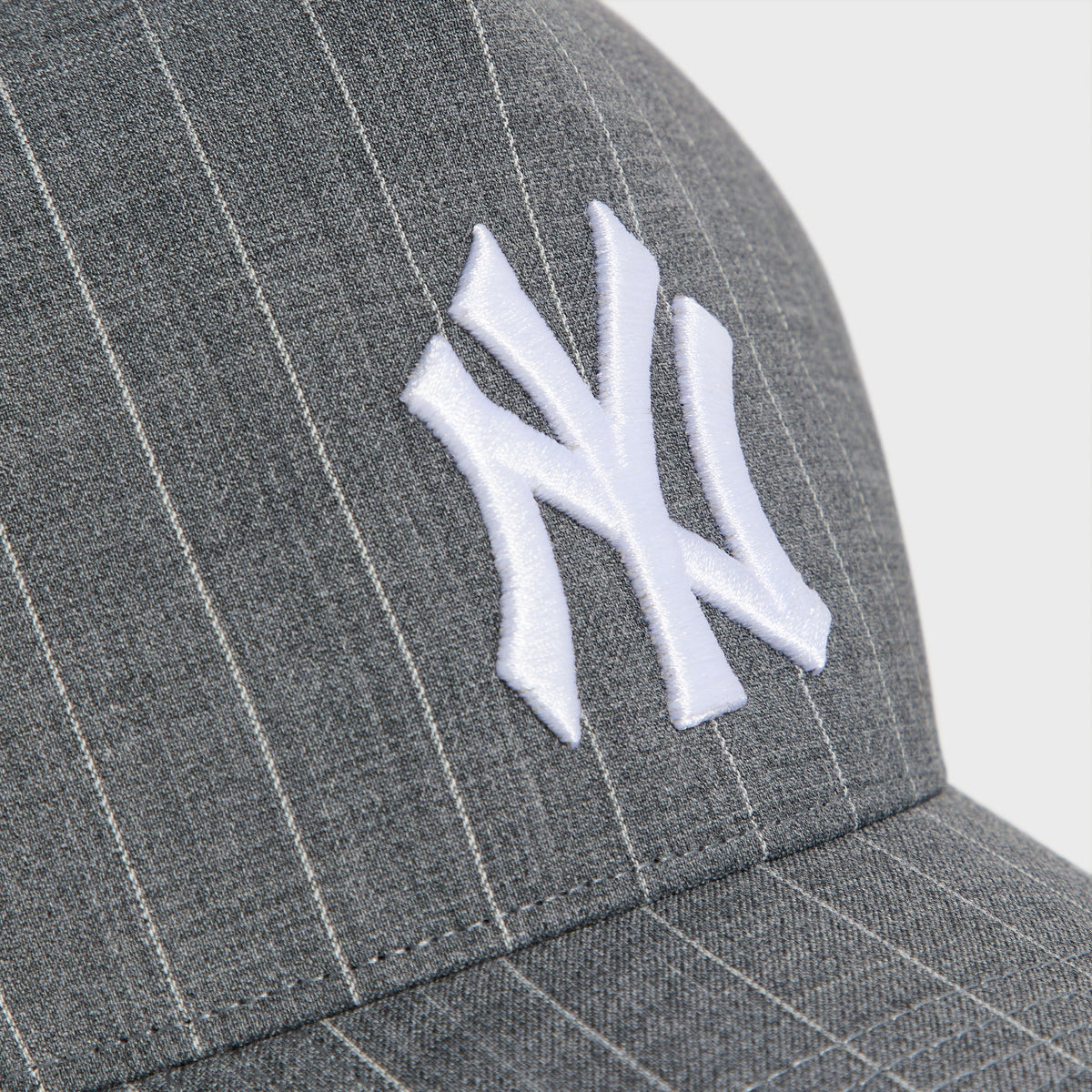Kith Women & '47 for the New York Yankees Striped Suiting DT Cap - Quilt