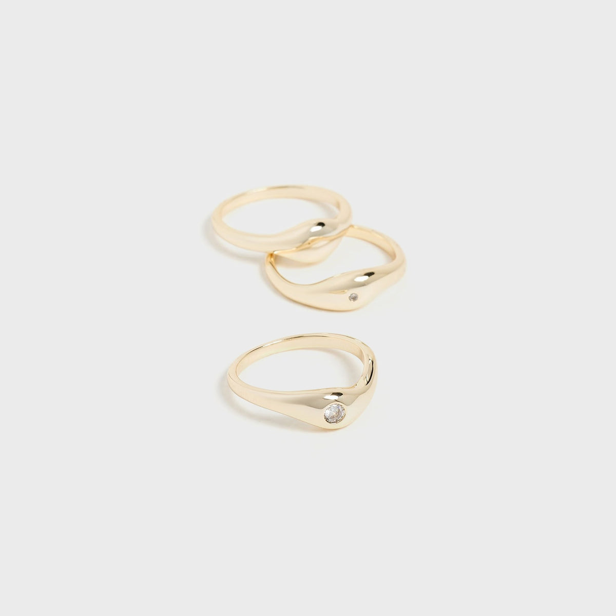 SHASHI Delphine Solitaire Ring Set - Gold