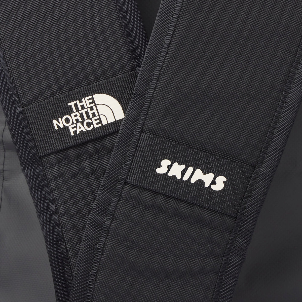 The North Face x SKIMS Small Base Camp Duffel - Onyx