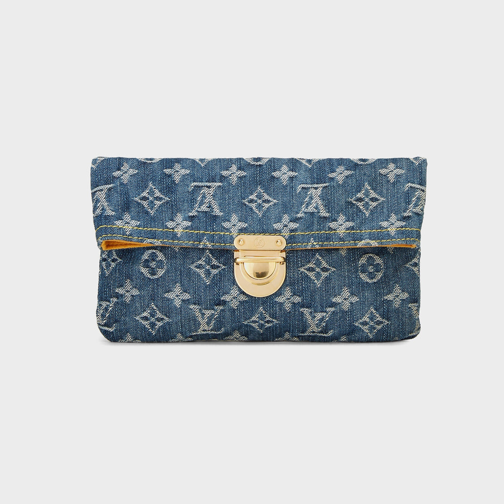 WGACA Louis Vuitton Denim Pochette Plate Clutch - Blue